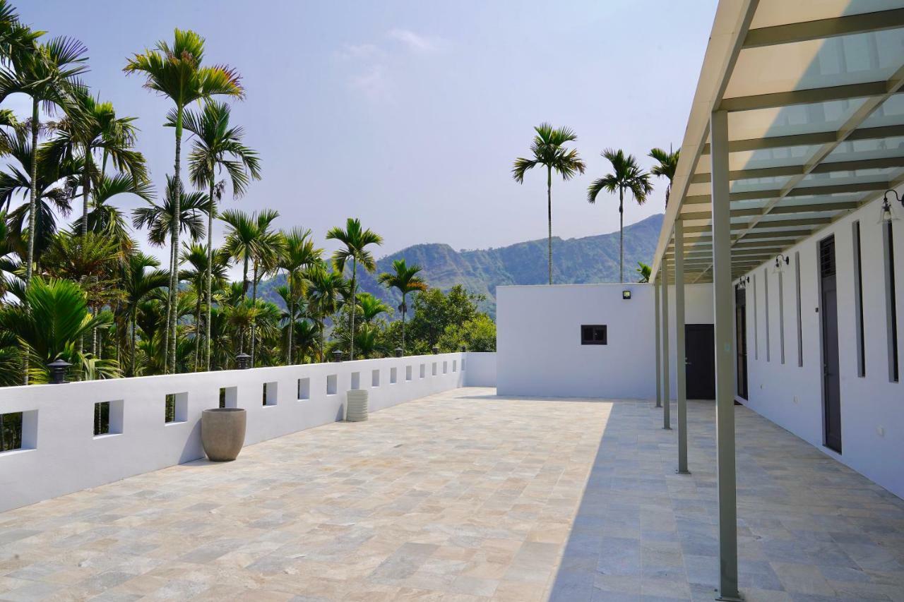 Mtny Hotel 竹山鎮 エクステリア 写真